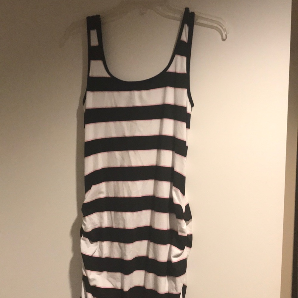 Tommy Bahama size M maxi dress